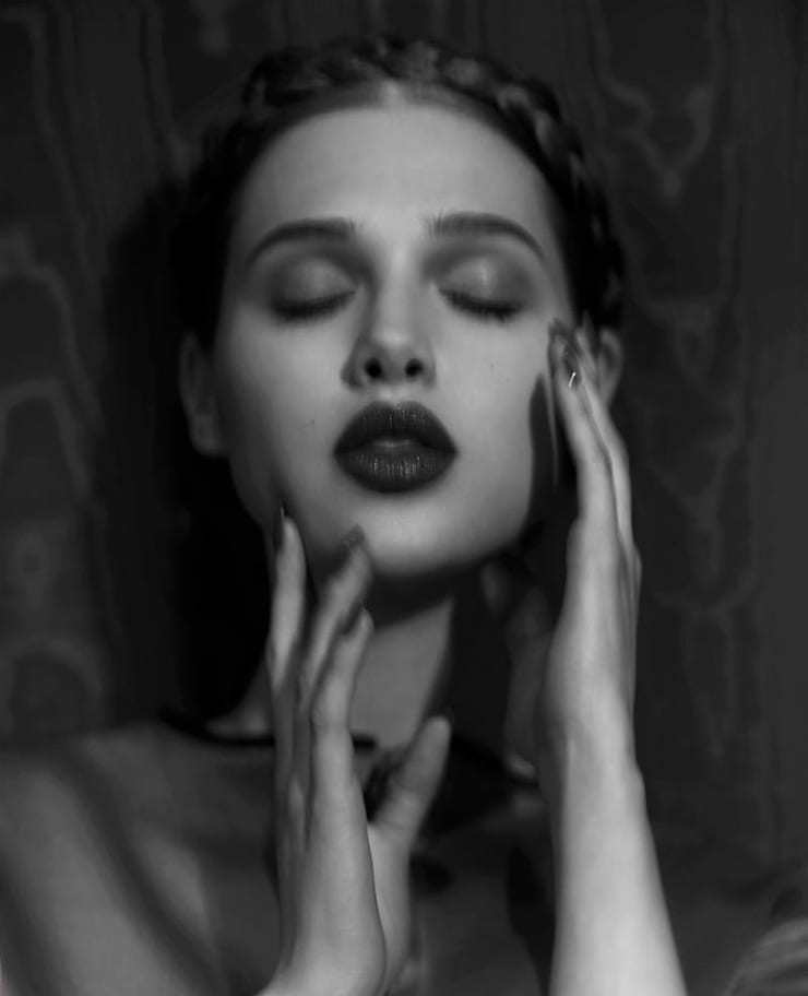 Anais Pouliot Anais Pouliot