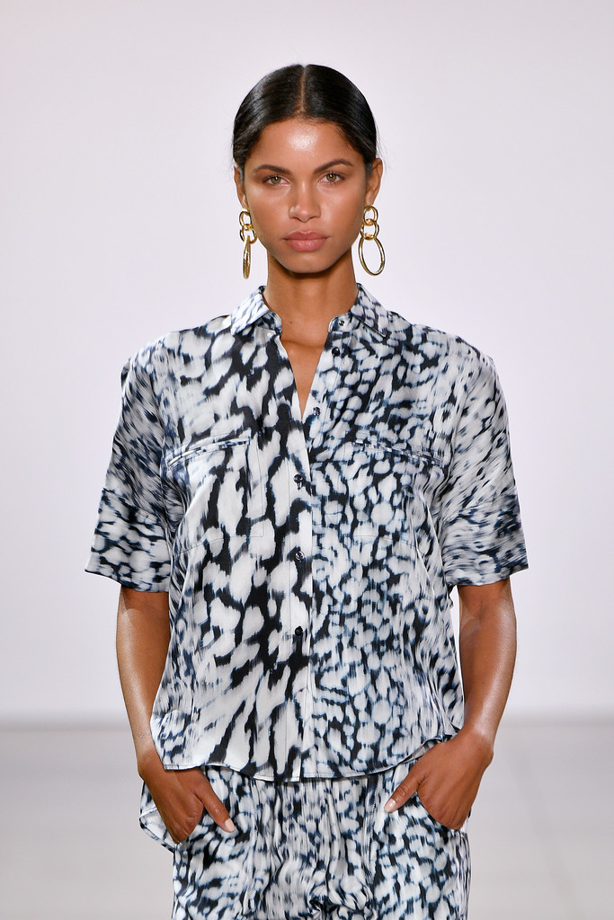 Daiane Sodre Daiane Sodre