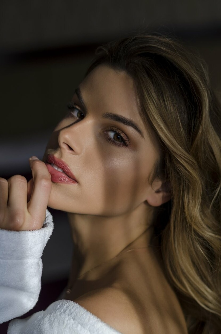Ana Vrcelj Ana Vrcelj