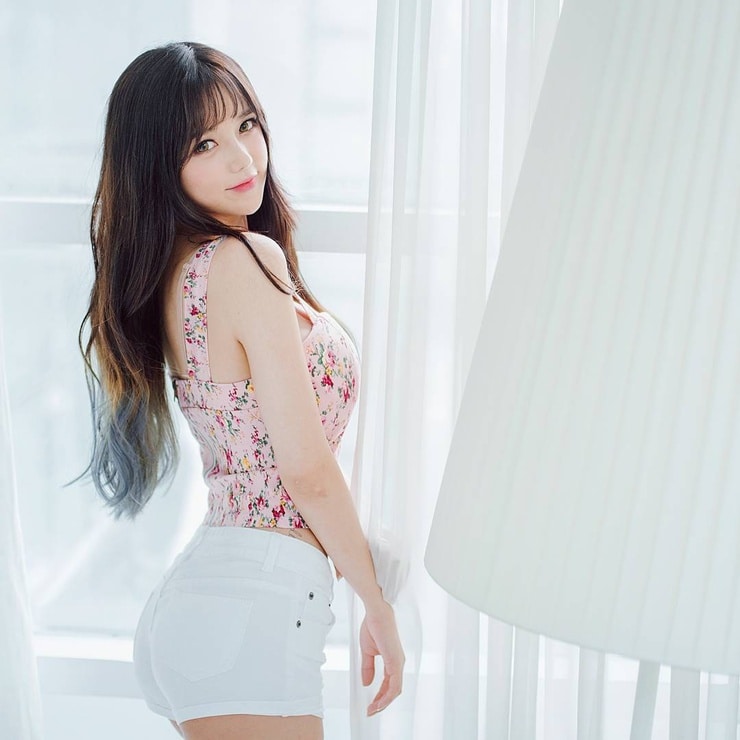 Soo-Bin Lee