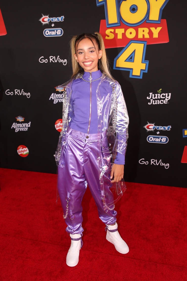 Kylie Cantrall Kylie Cantrall