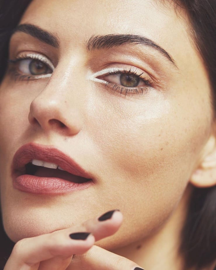 Phoebe Tonkin