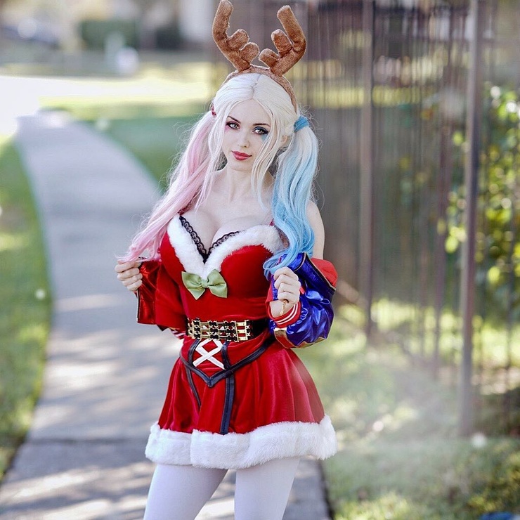 Amouranth Amouranth