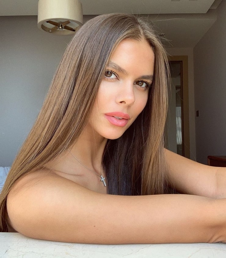 Viki Odintcova