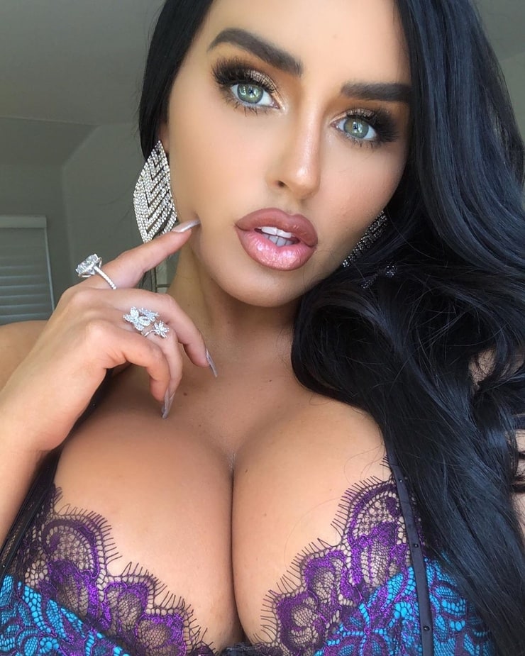 Abigail Ratchford