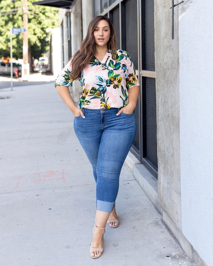 Erica Lauren (Plus Size Model)