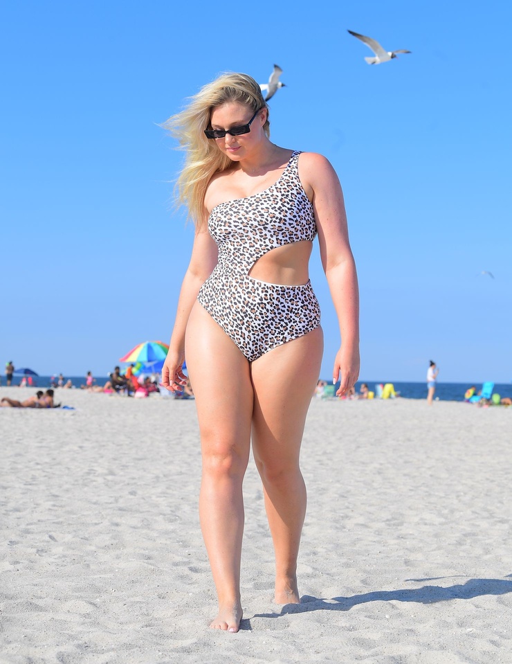 Iskra Lawrence