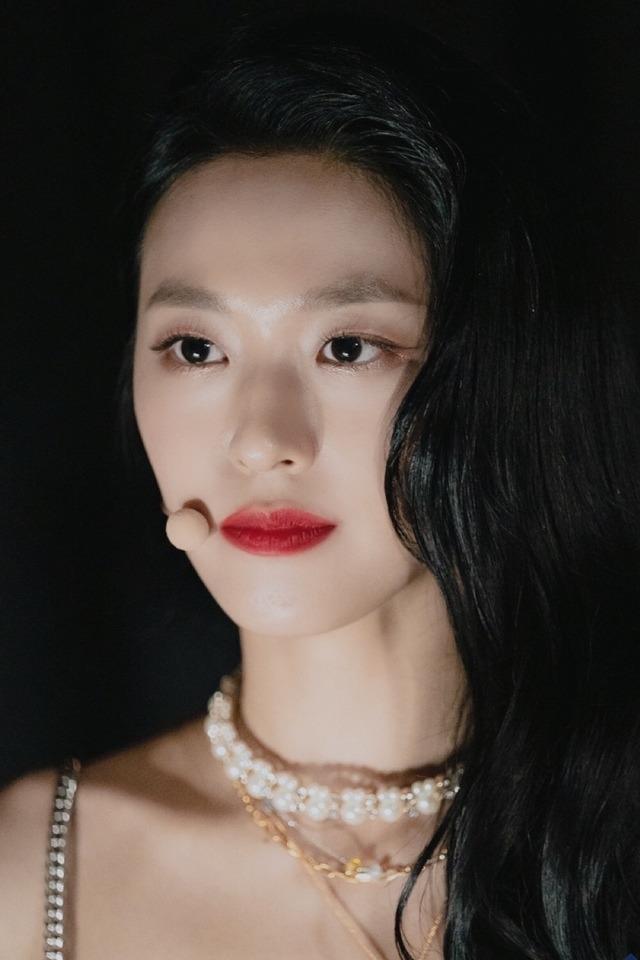 Seol-Hyun Kim Seol-Hyun Kim