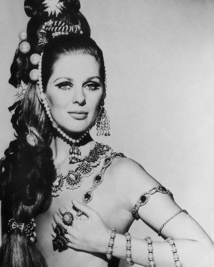 Paulene Stone