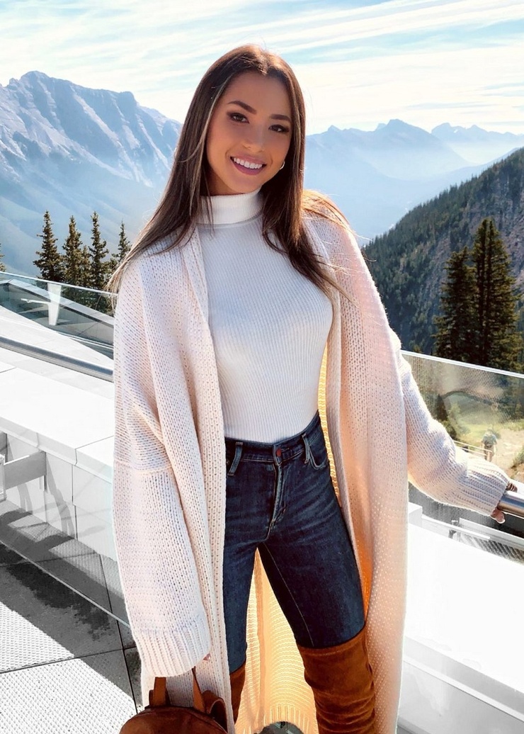 Jessica Ricks Jessica Ricks