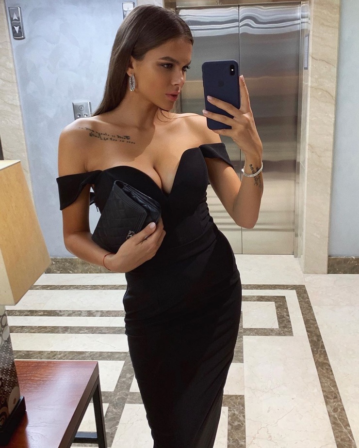 Viki Odintcova Viki Odintcova