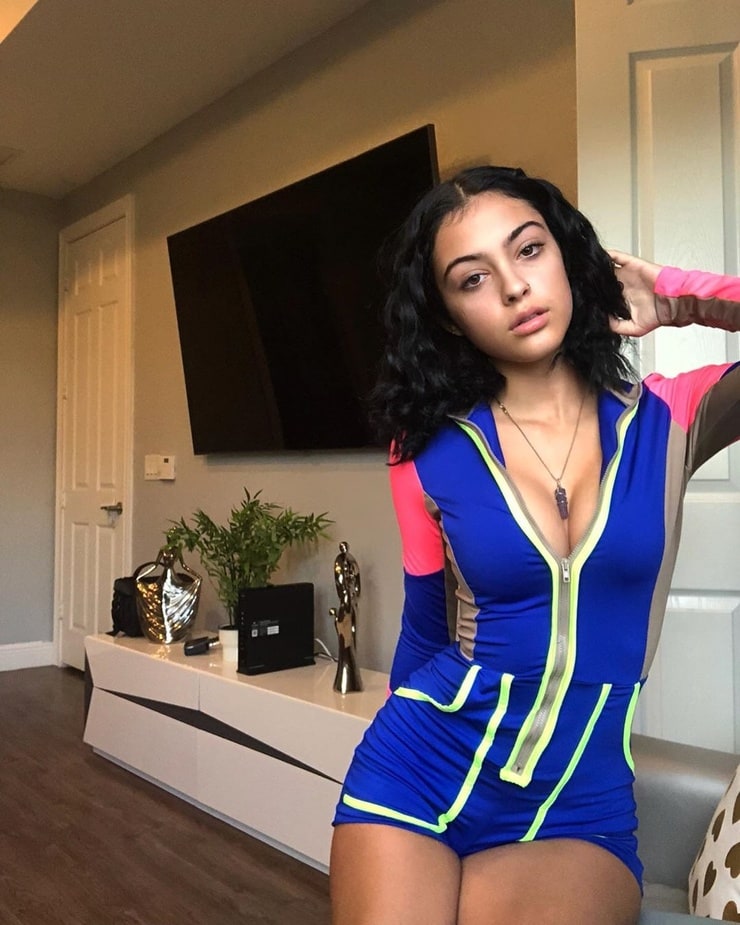 Picture of Malu Trevejo