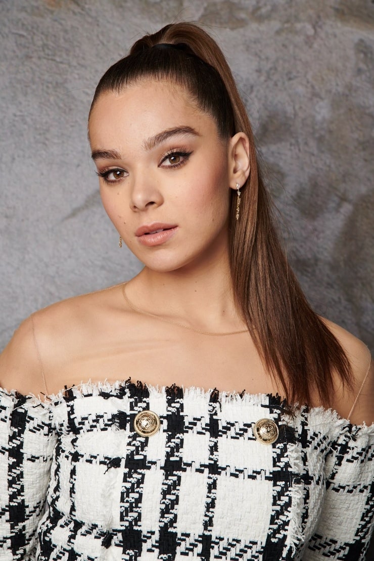 Hailee Steinfeld