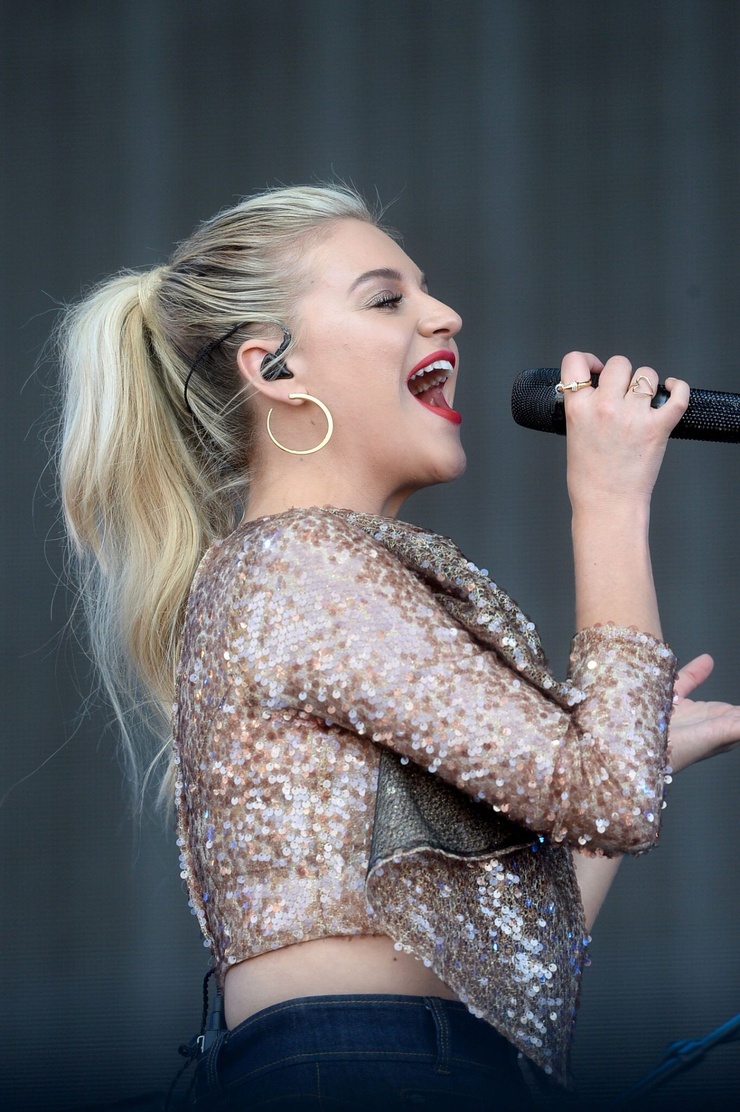Kelsea Ballerini