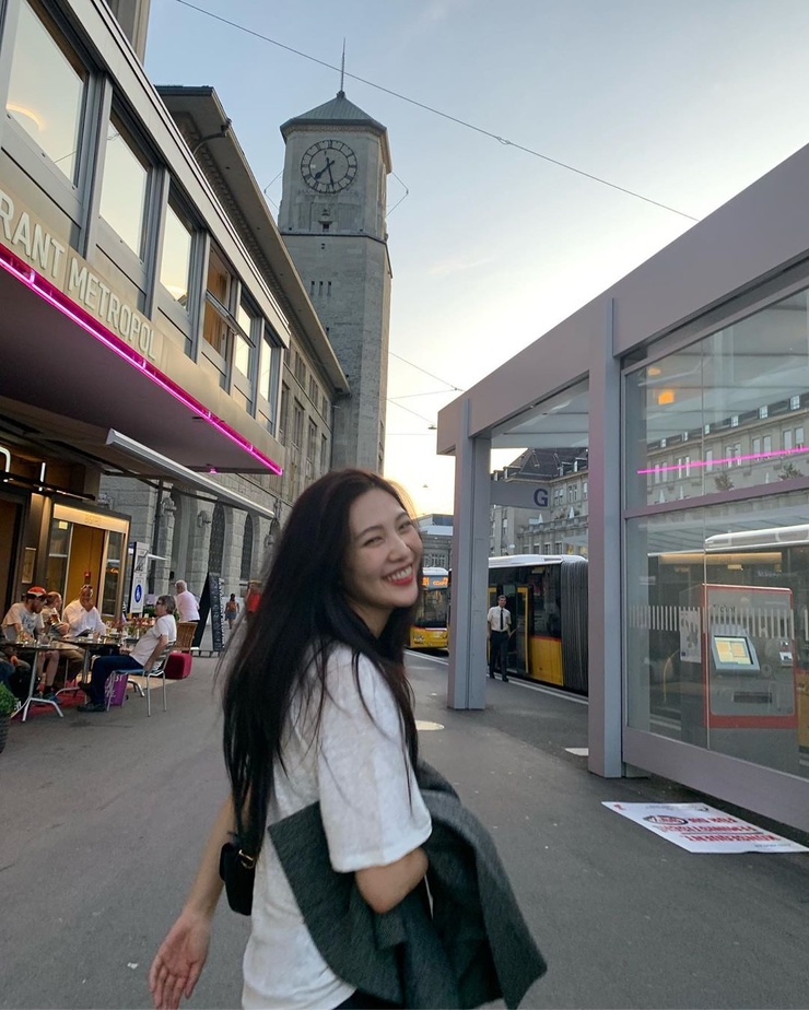 Joy (Park Soo Young)