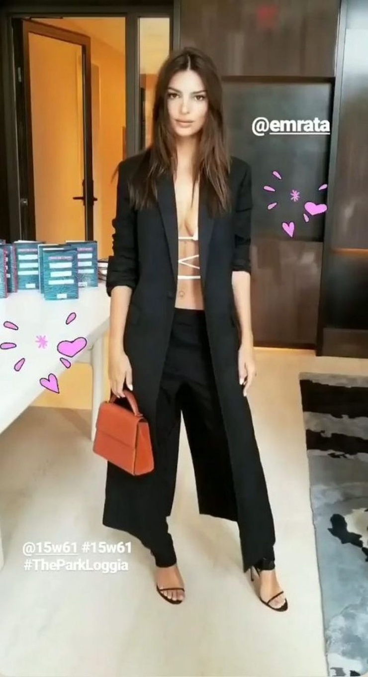 Emily Ratajkowski