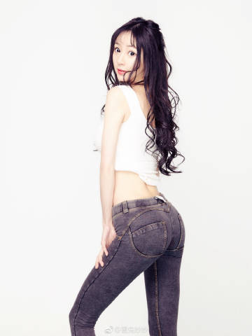 Ella Li Qian Qian