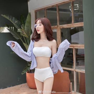 Ella Li Qian Qian