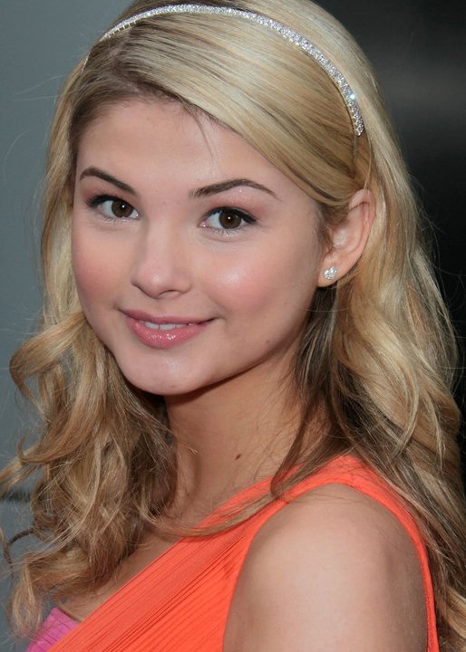 Stefanie Scott