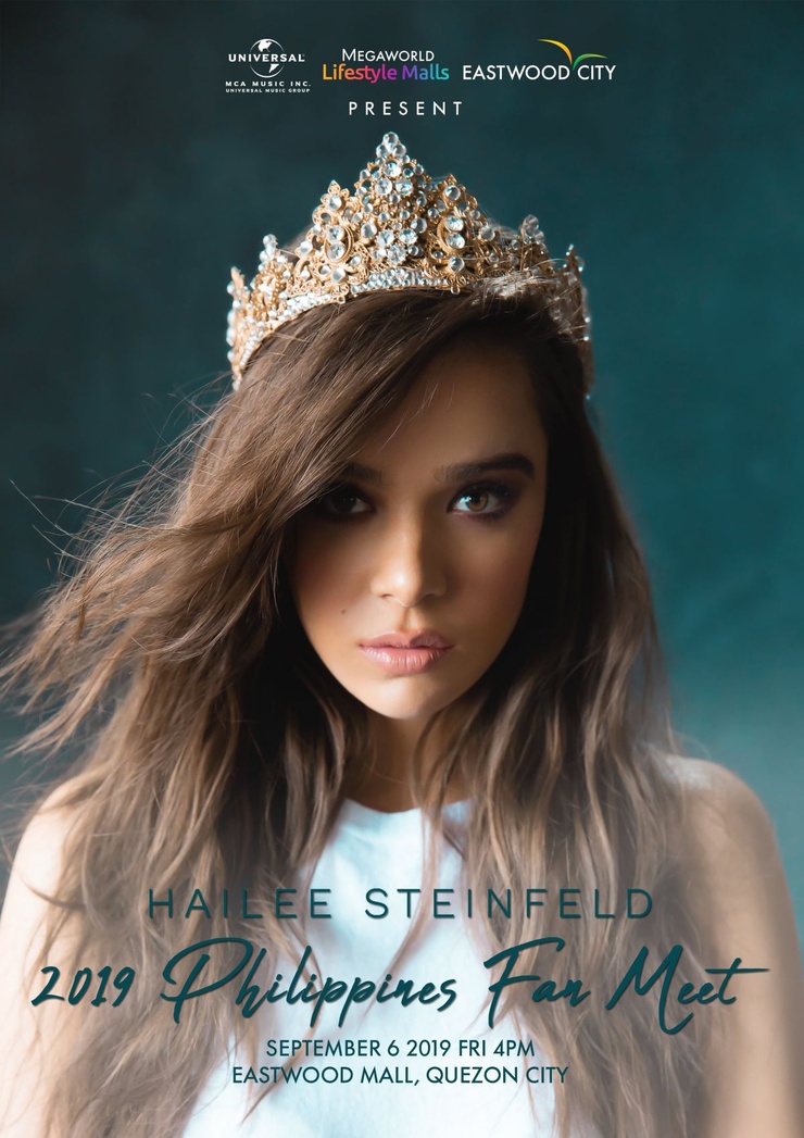Hailee Steinfeld Hailee Steinfeld