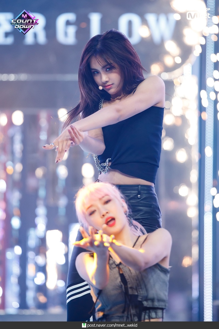Aisha (EVERGLOW) Aisha (EVERGLOW)