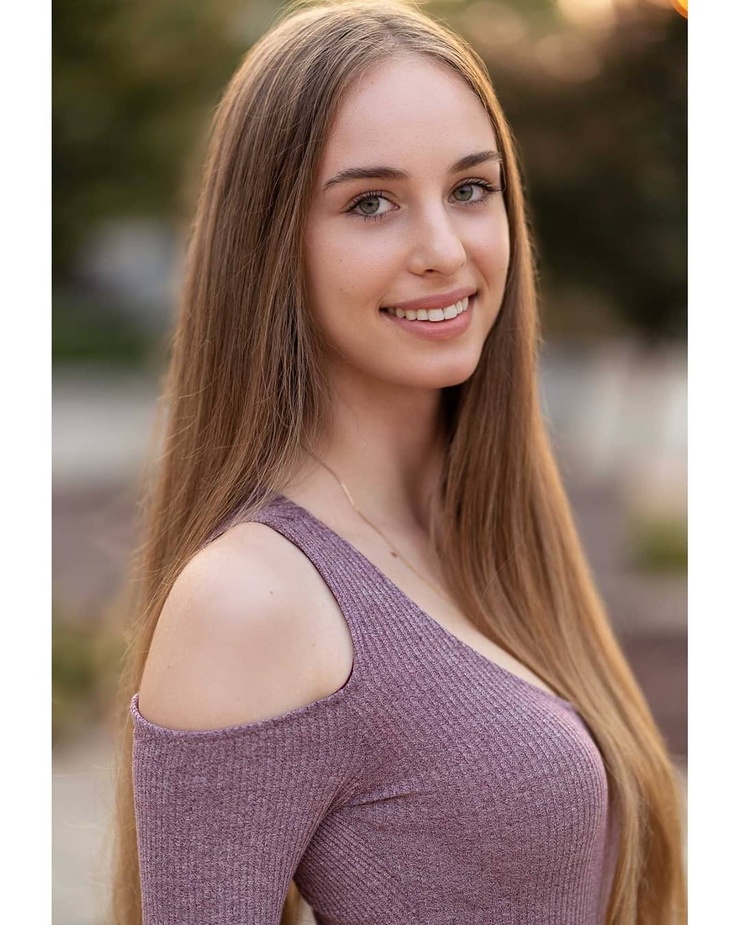 Ella Yanir