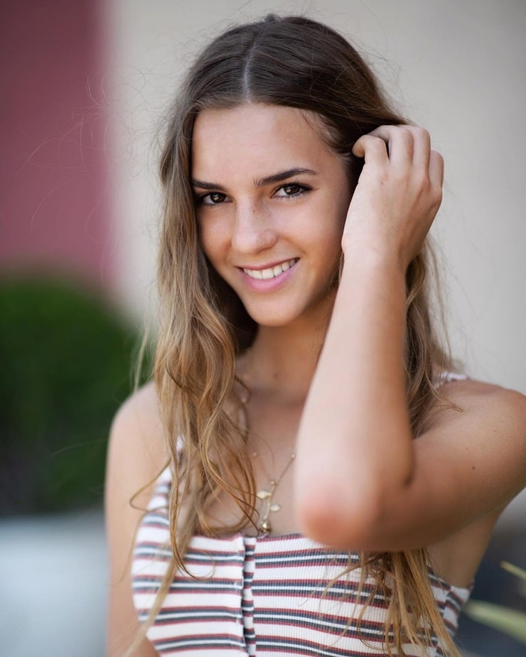 Emily Feld Emily Feld