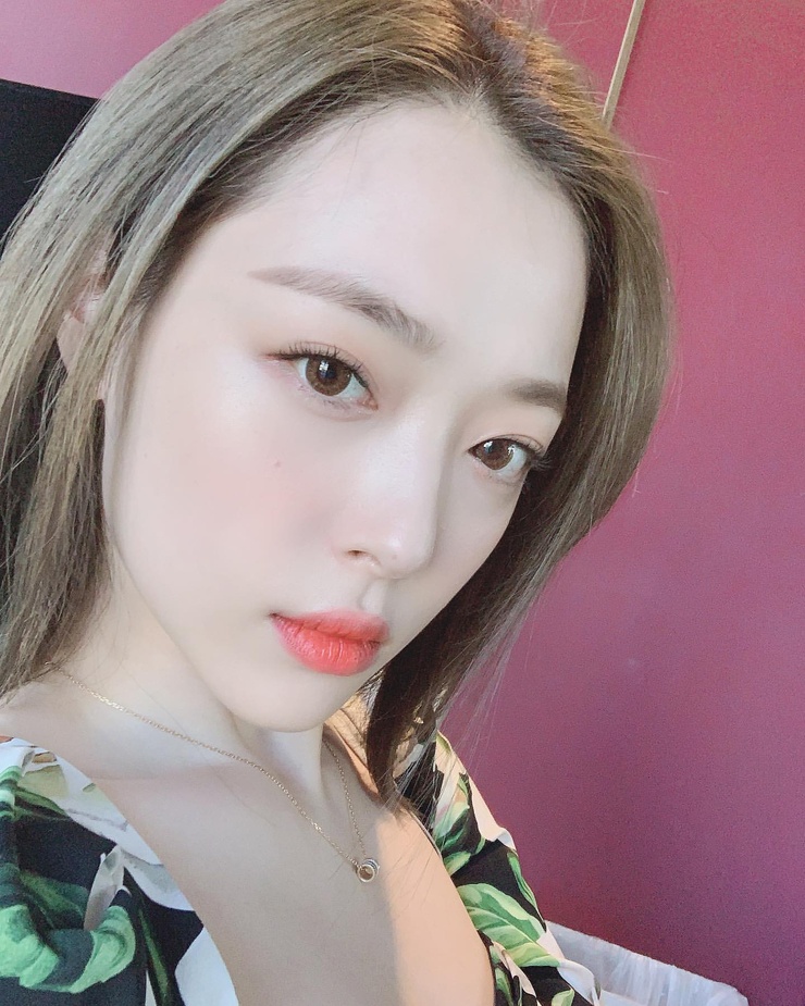 Seol-ri Choi Seol-ri Choi