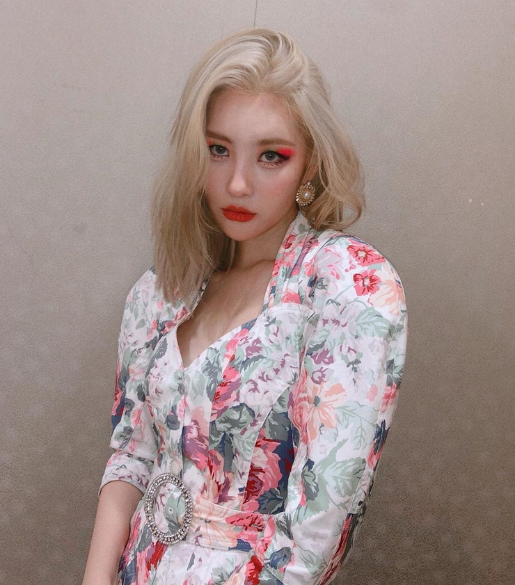 Lee Sunmi