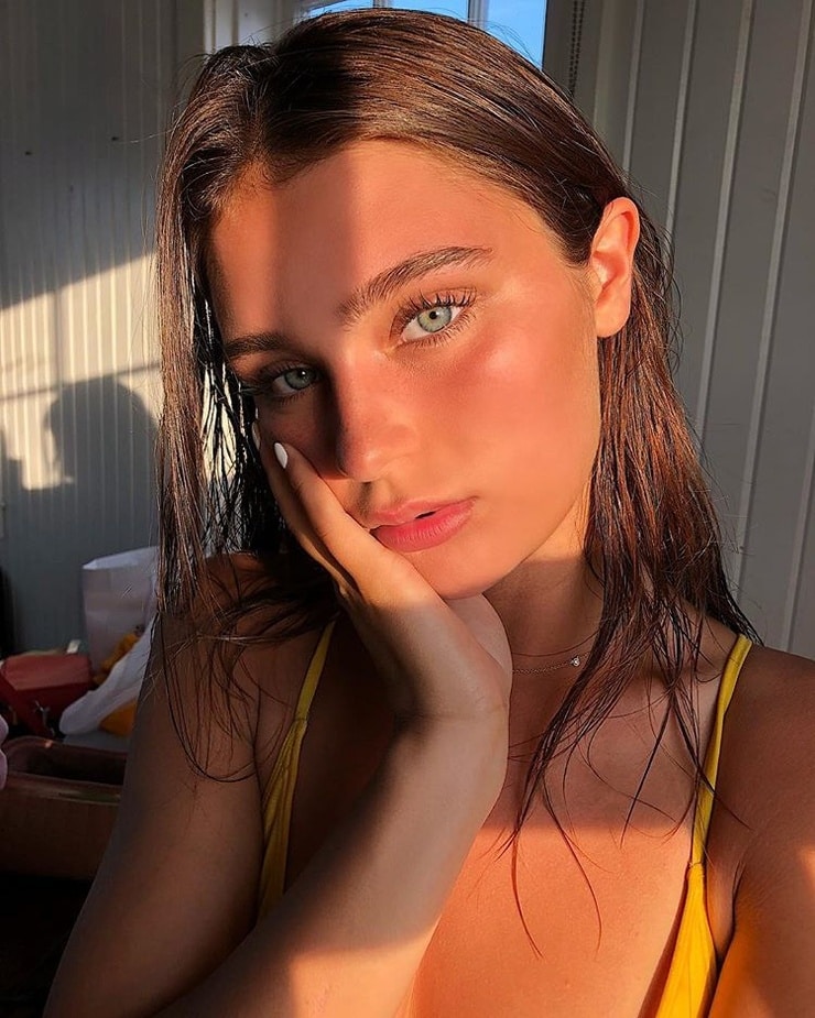 Sophi Knight