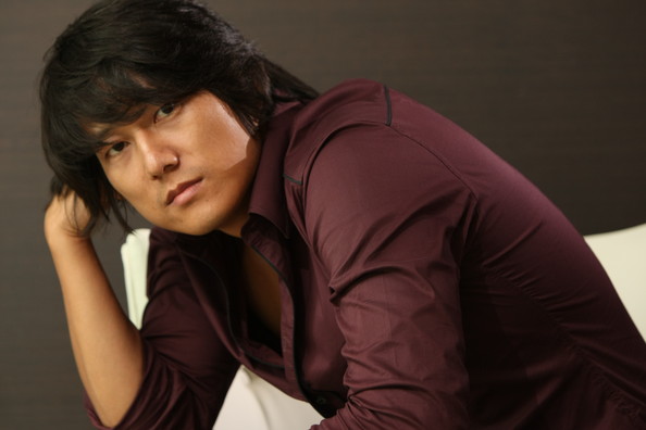 Sung Kang