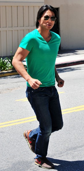 Sung Kang