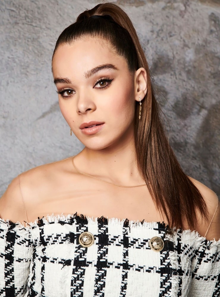 Hailee Steinfeld