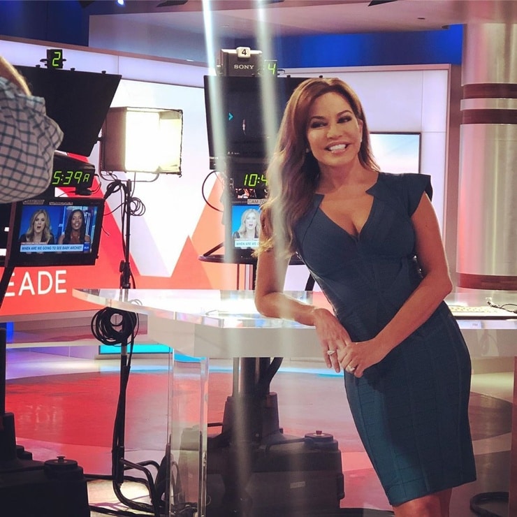 Robin Meade