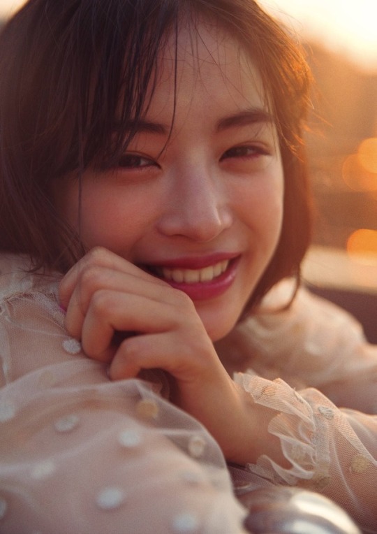 Suzu Hirose Suzu Hirose