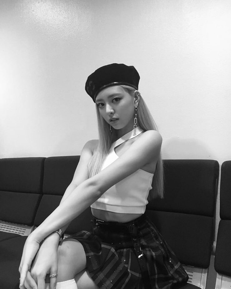 Shin Yuna