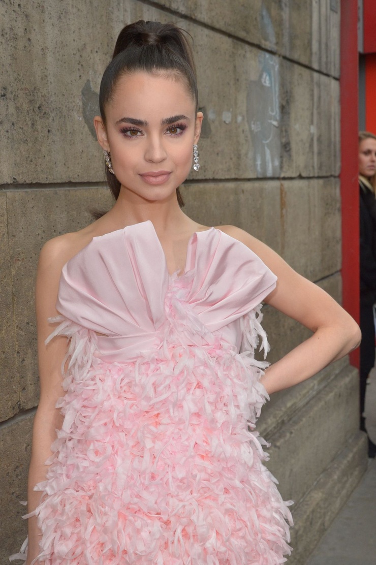 Sofia Carson