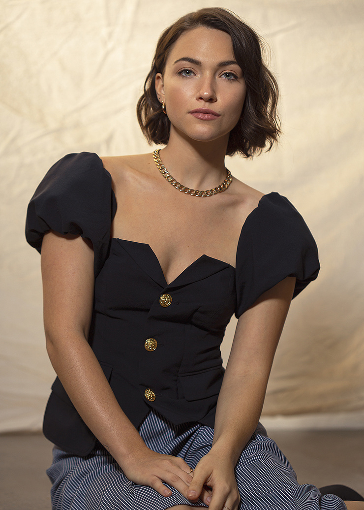 Violett Beane Violett Beane
