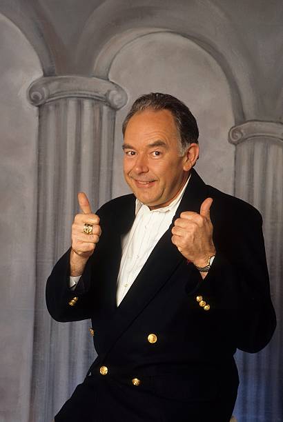 Robin Leach