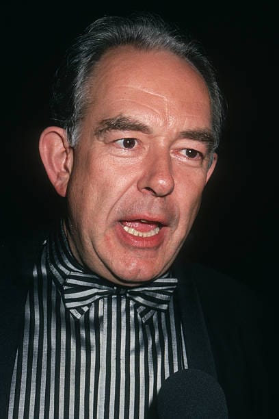 Robin Leach