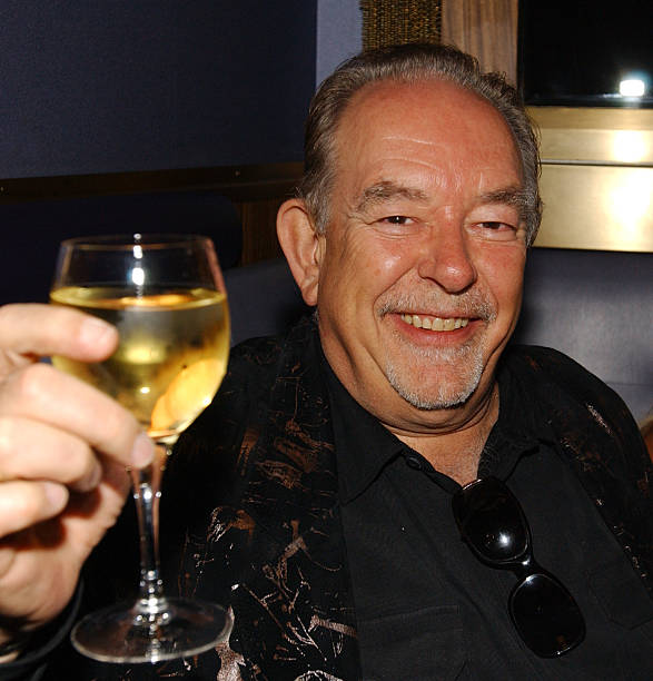 Robin Leach