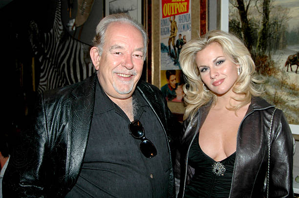 Robin Leach