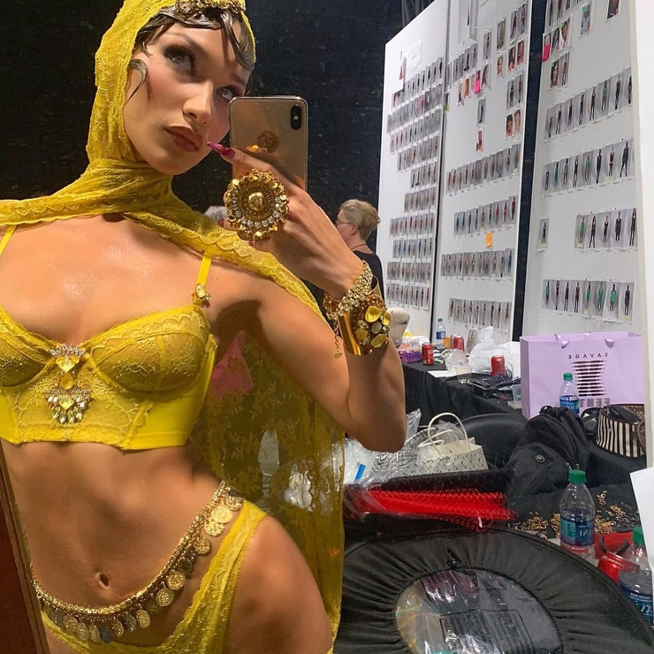 Bella Hadid Bella Hadid