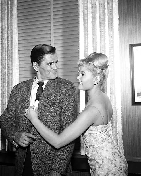 Dick York, Cheryl Holdridge