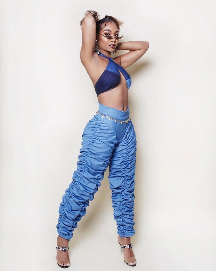 Parker McKenna Posey Parker McKenna Posey
