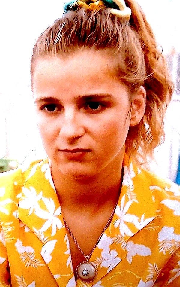 Esther Valding