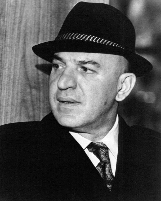 Telly Savalas