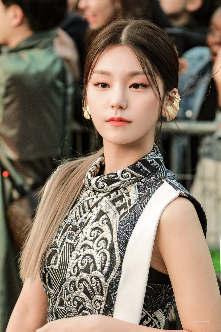Hwang Yeji Hwang Yeji