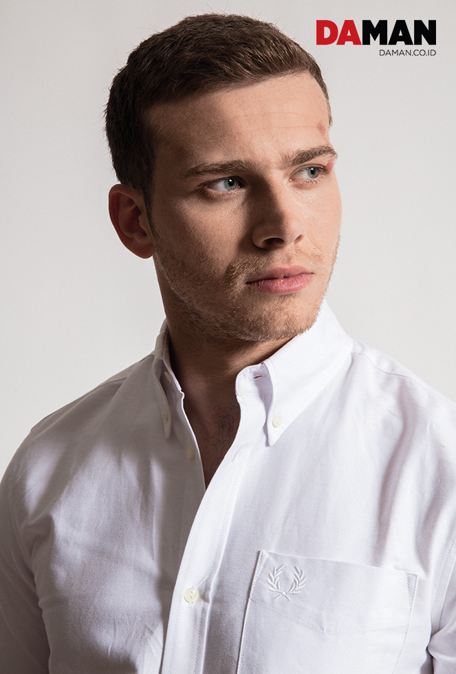 Oliver Stark