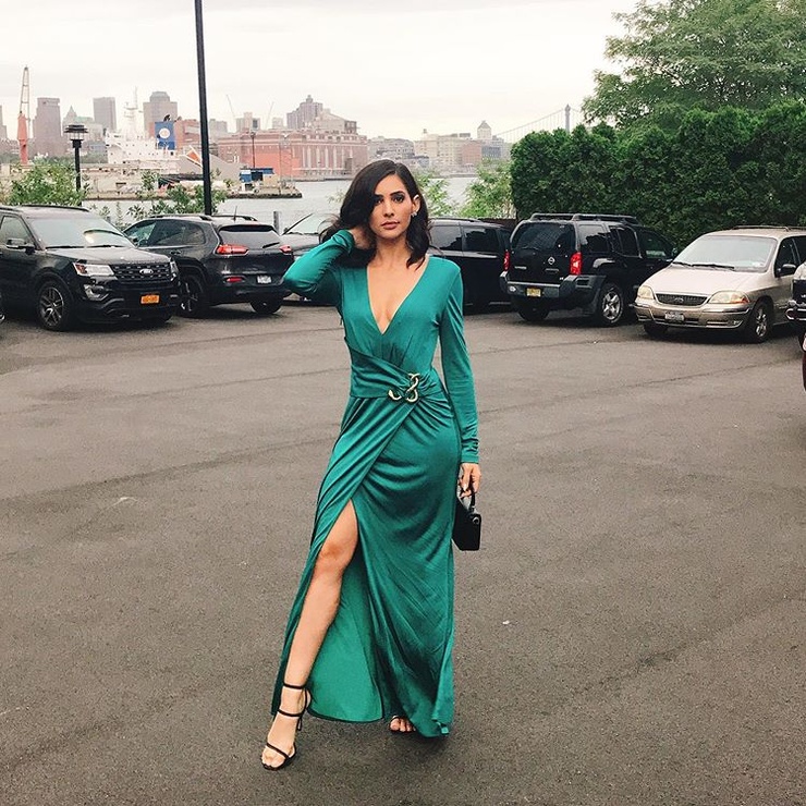 Camila Banus
